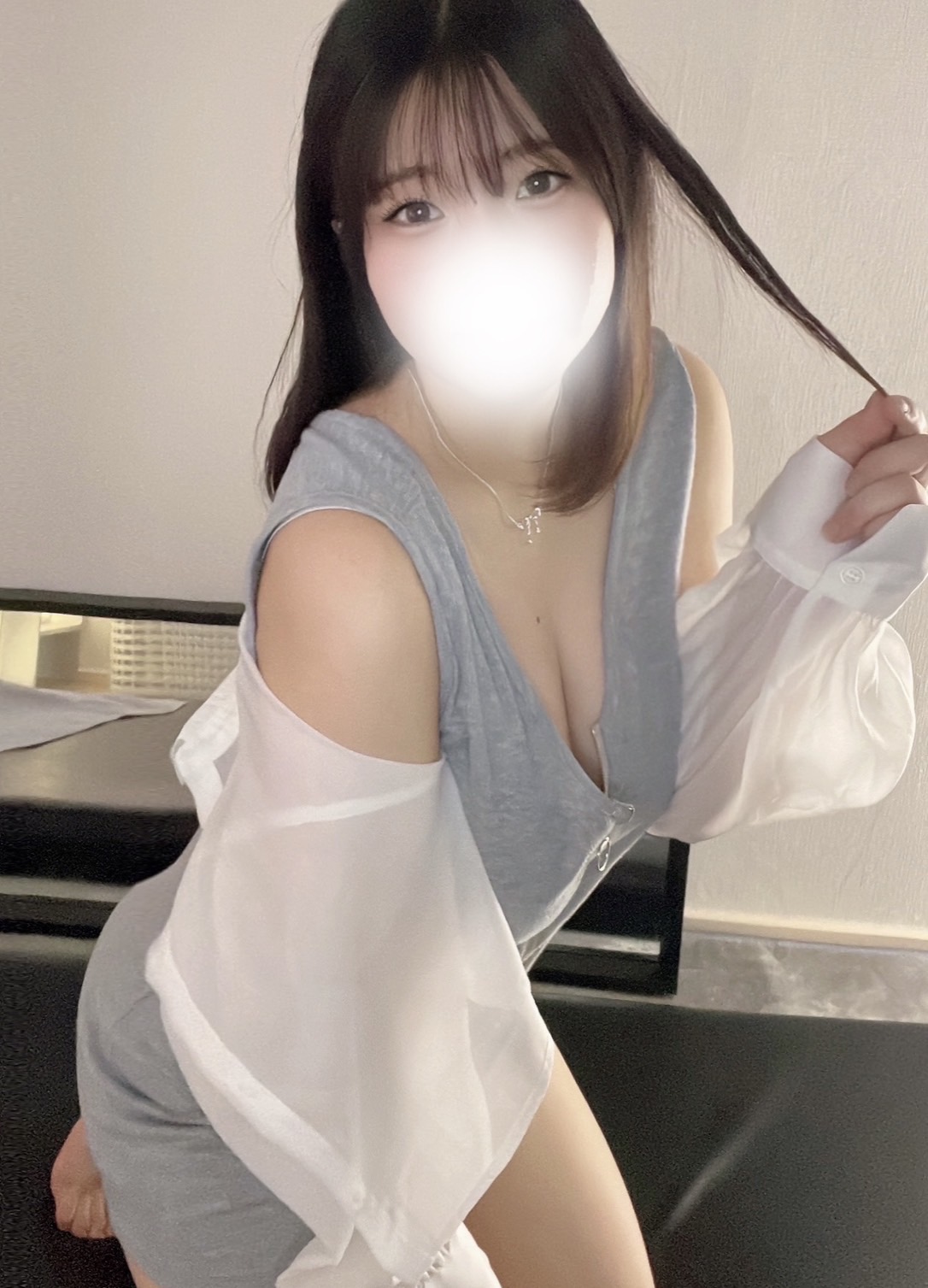 七海ゆら
